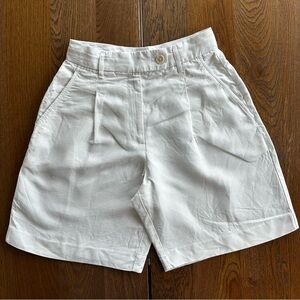 Wilfred by Aritzia White High-Waist Button Pleated Linen Blend Shorts Classic